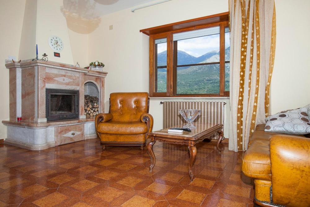 Villa Attilio Balsorano Vecchio Exterior foto
